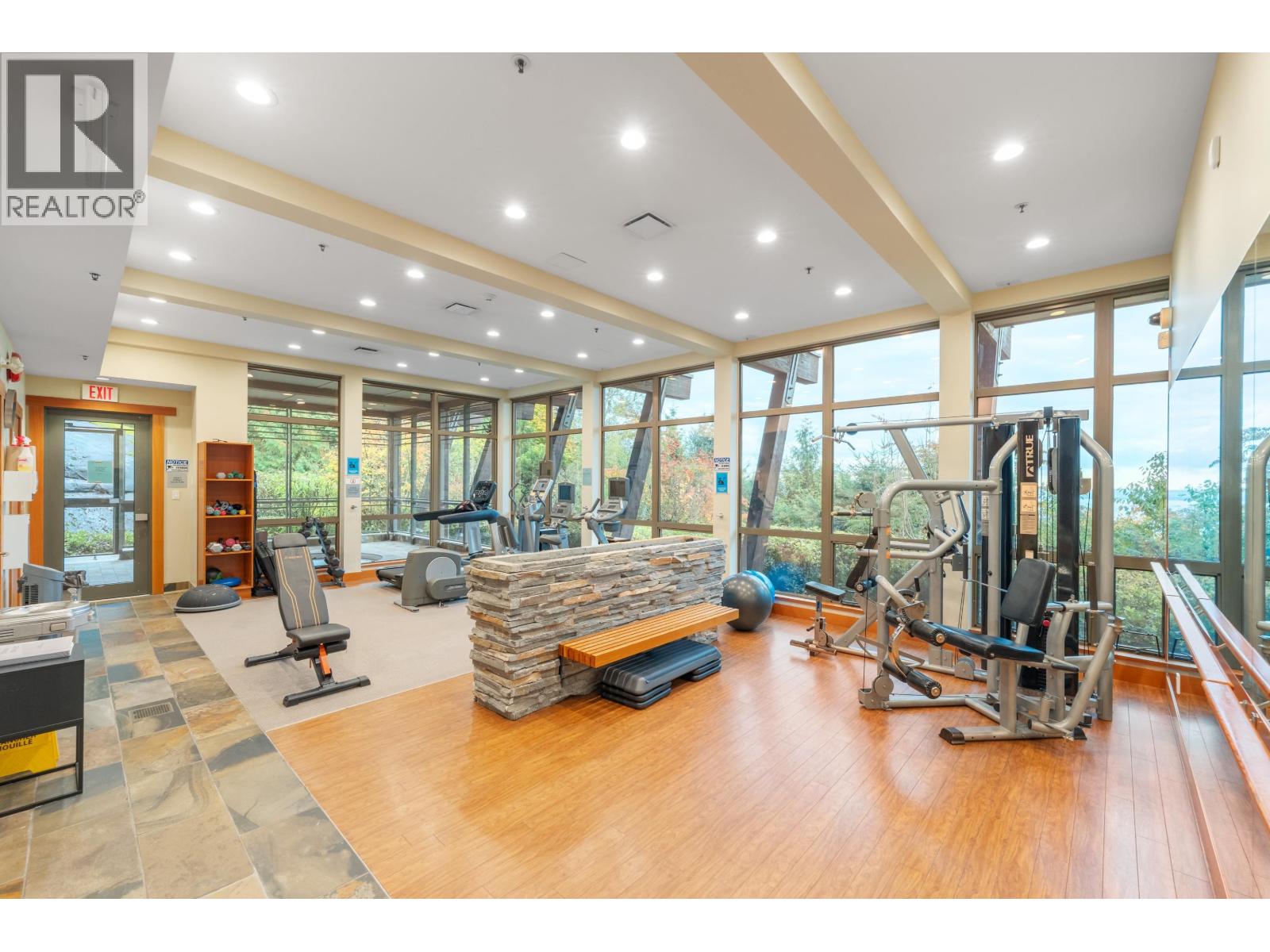 1002 3335 Cypress Place, West Vancouver, British Columbia  V7S 3J8 - Photo 35 - R3062341