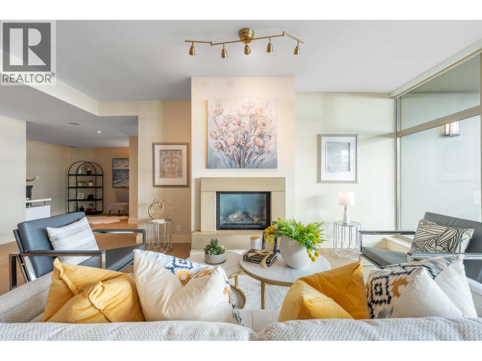 1002 3335 Cypress Place, West Vancouver, British Columbia  V7S 3J8 - Photo 7 - R3062341