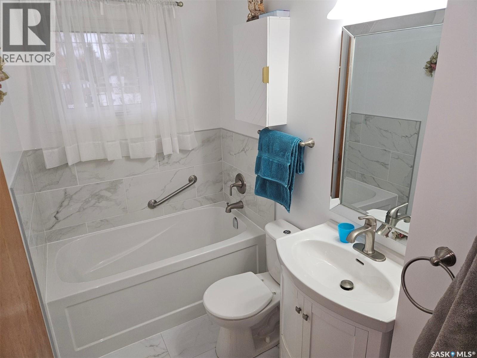 820 14th Street, Humboldt, Saskatchewan  S0K 2A0 - Photo 20 - SK021928