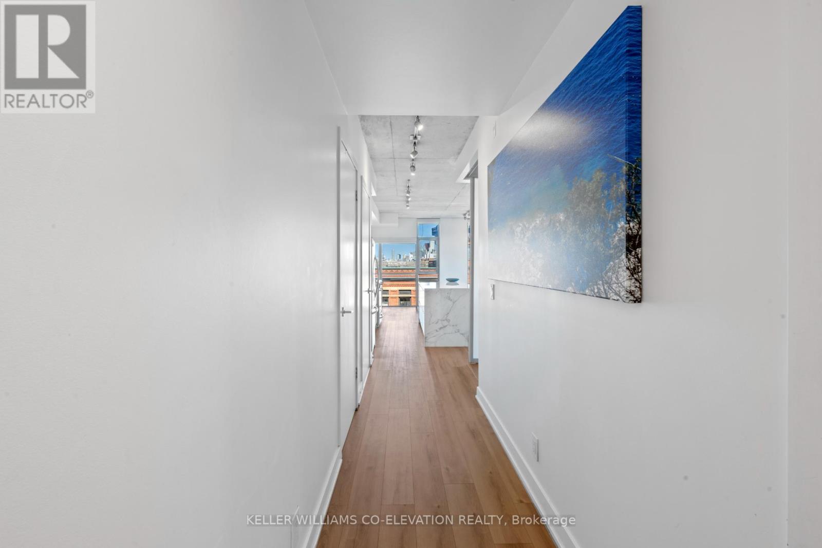 606 - 2 Gladstone Avenue, Toronto, Ontario  M6J 0B2 - Photo 2 - C12486765