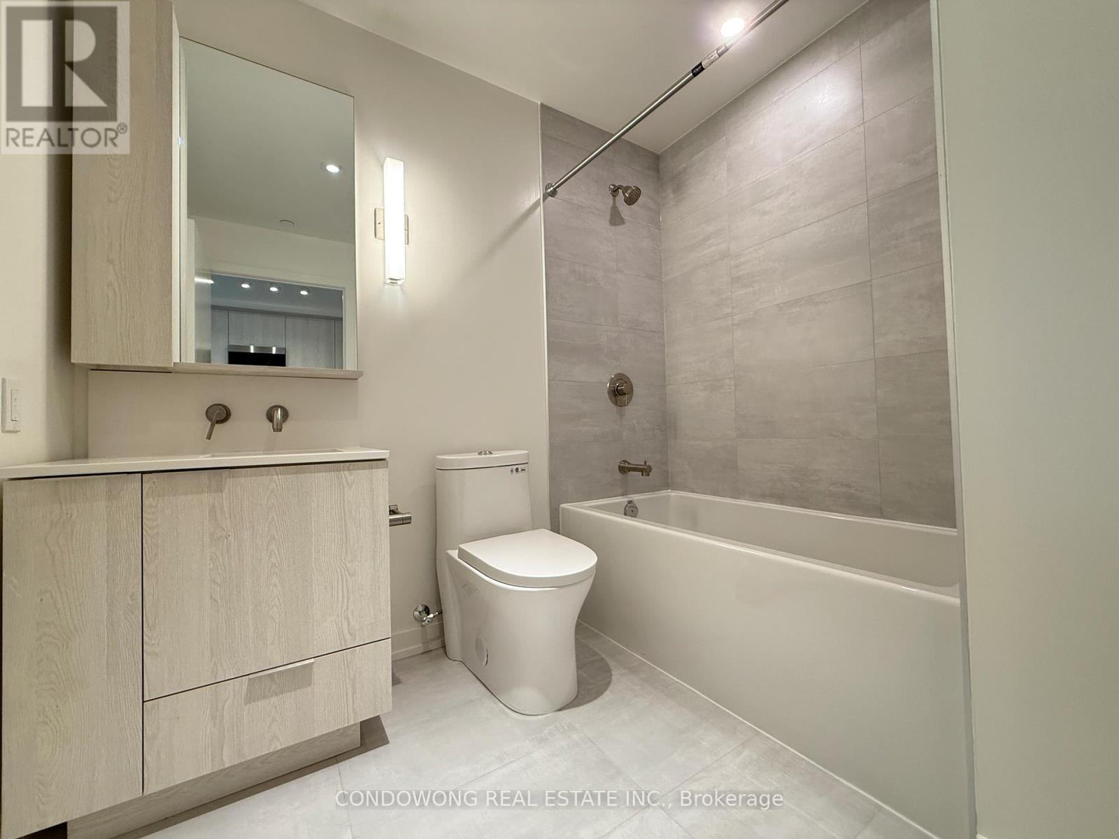 1207 - 120 Broadway Avenue, Toronto, Ontario  M4P 0E9 - Photo 7 - C12486766