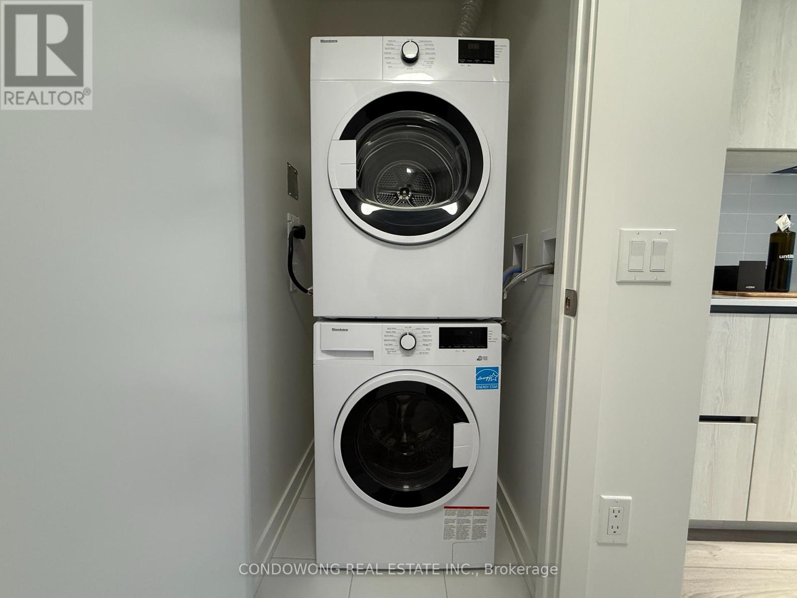 1207 - 120 Broadway Avenue, Toronto, Ontario  M4P 0E9 - Photo 8 - C12486766