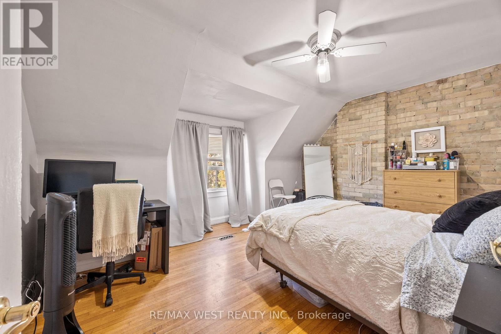 935 Bathurst Street, Toronto, Ontario  M5R 3G4 - Photo 33 - C12486768