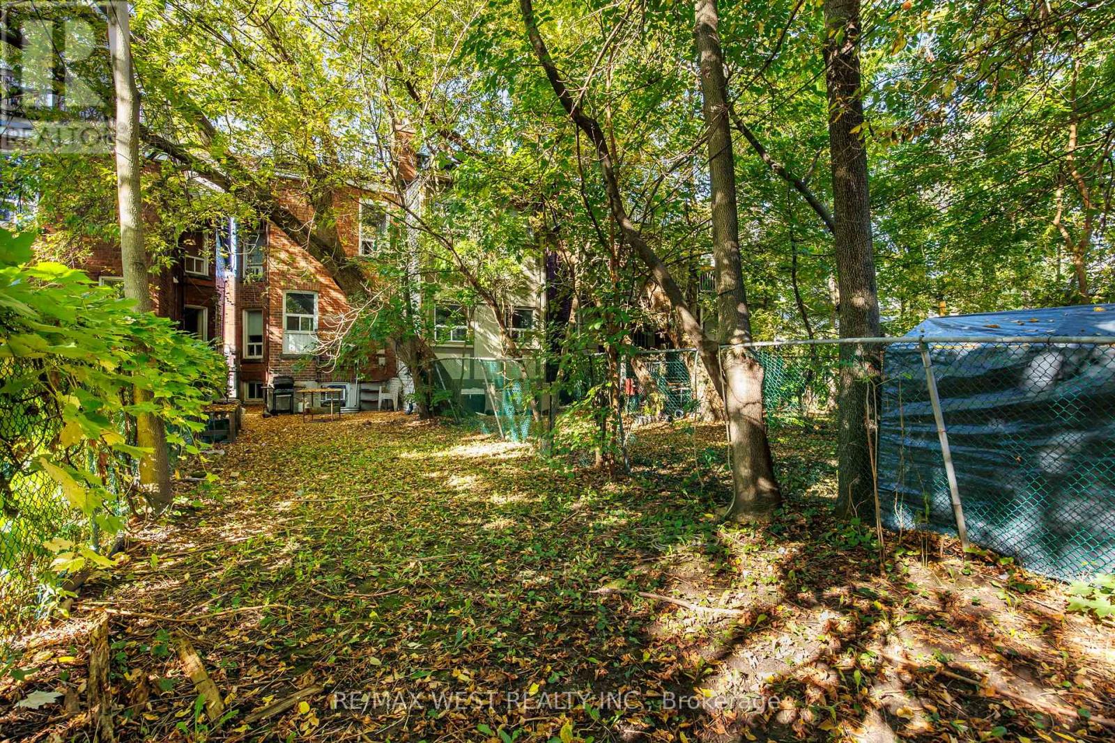 935 Bathurst Street, Toronto, Ontario  M5R 3G4 - Photo 40 - C12486768