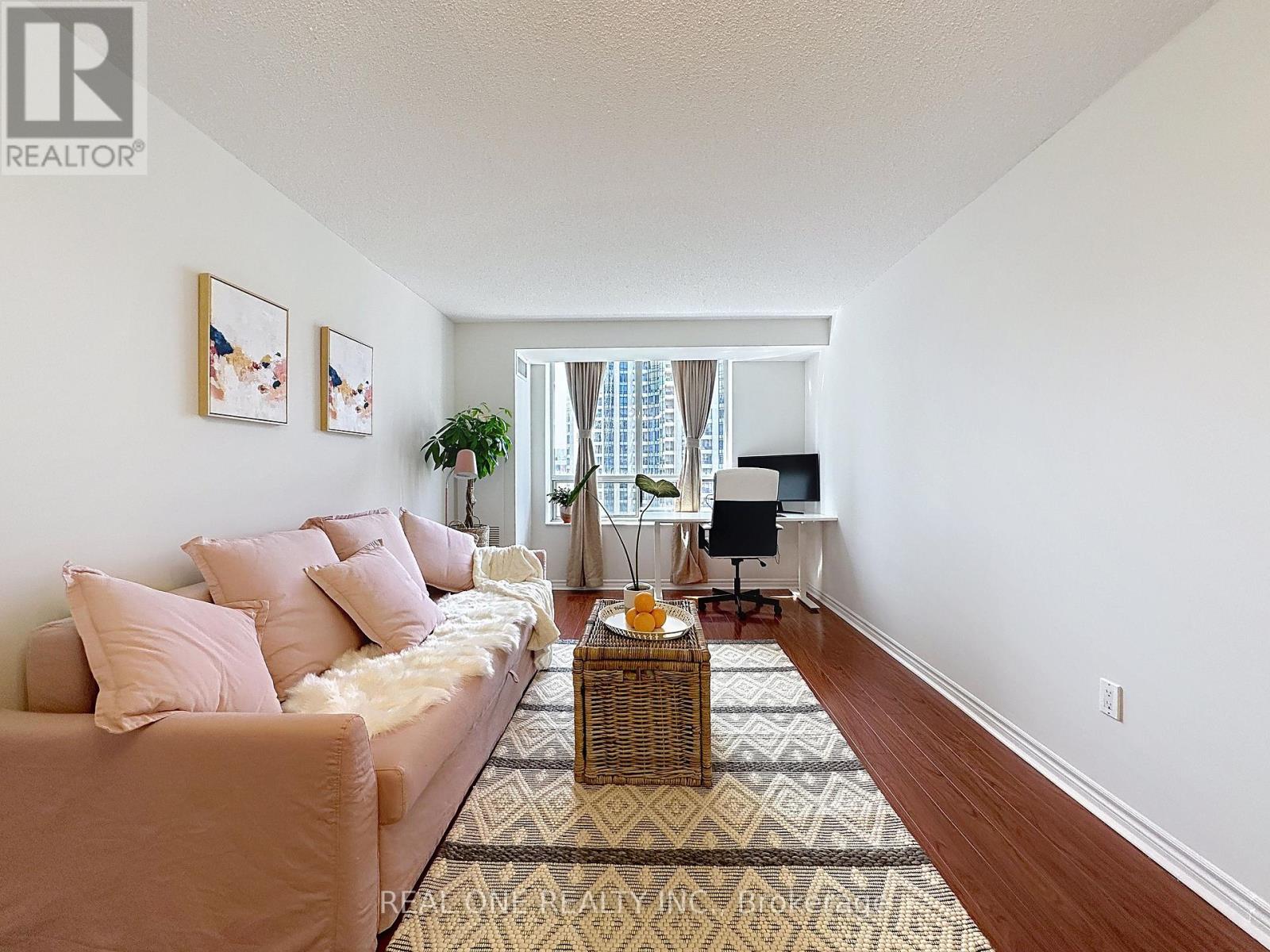 1708 - 18 Sommerset Way, Toronto, Ontario  M2N 6X5 - Photo 7 - C12486773