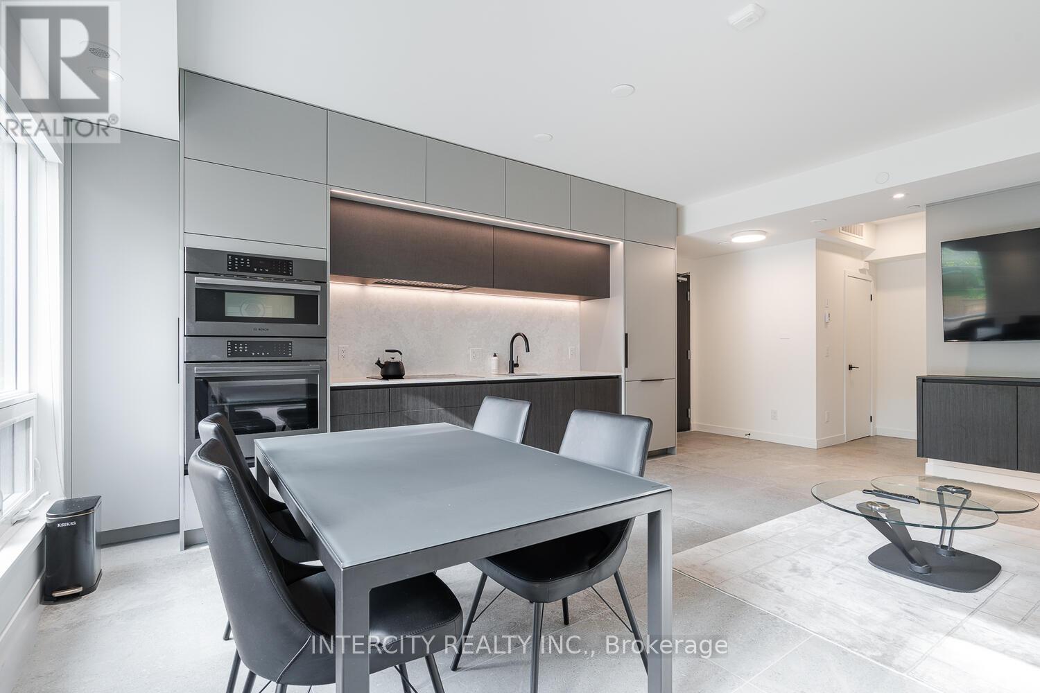 1 - 851 Sheppard Avenue W, Toronto, Ontario  M3H 0G2 - Photo 10 - C12486784