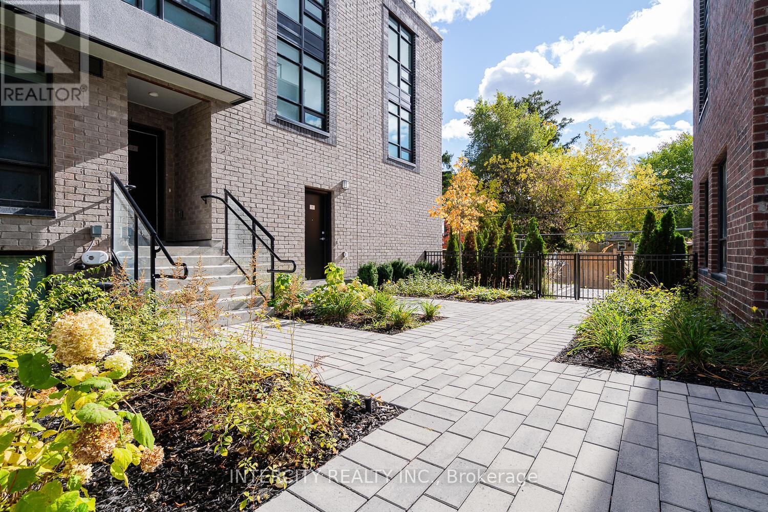 1 - 851 Sheppard Avenue W, Toronto, Ontario  M3H 0G2 - Photo 2 - C12486784