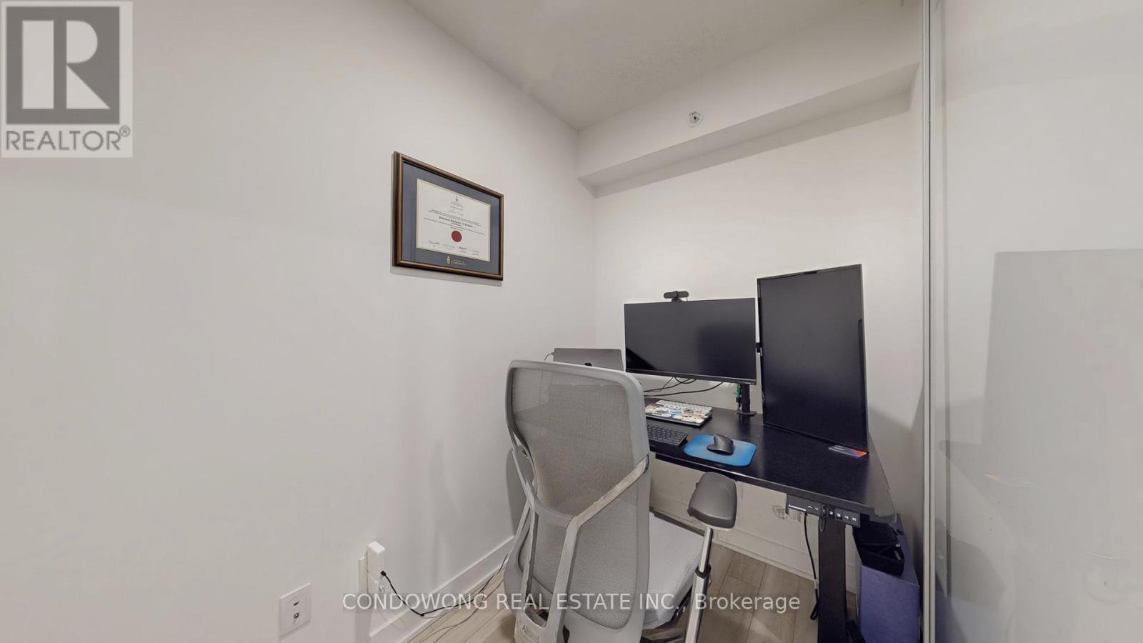 911 - 17 Bathurst Street, Toronto, Ontario  M5V 0N1 - Photo 8 - C12486787