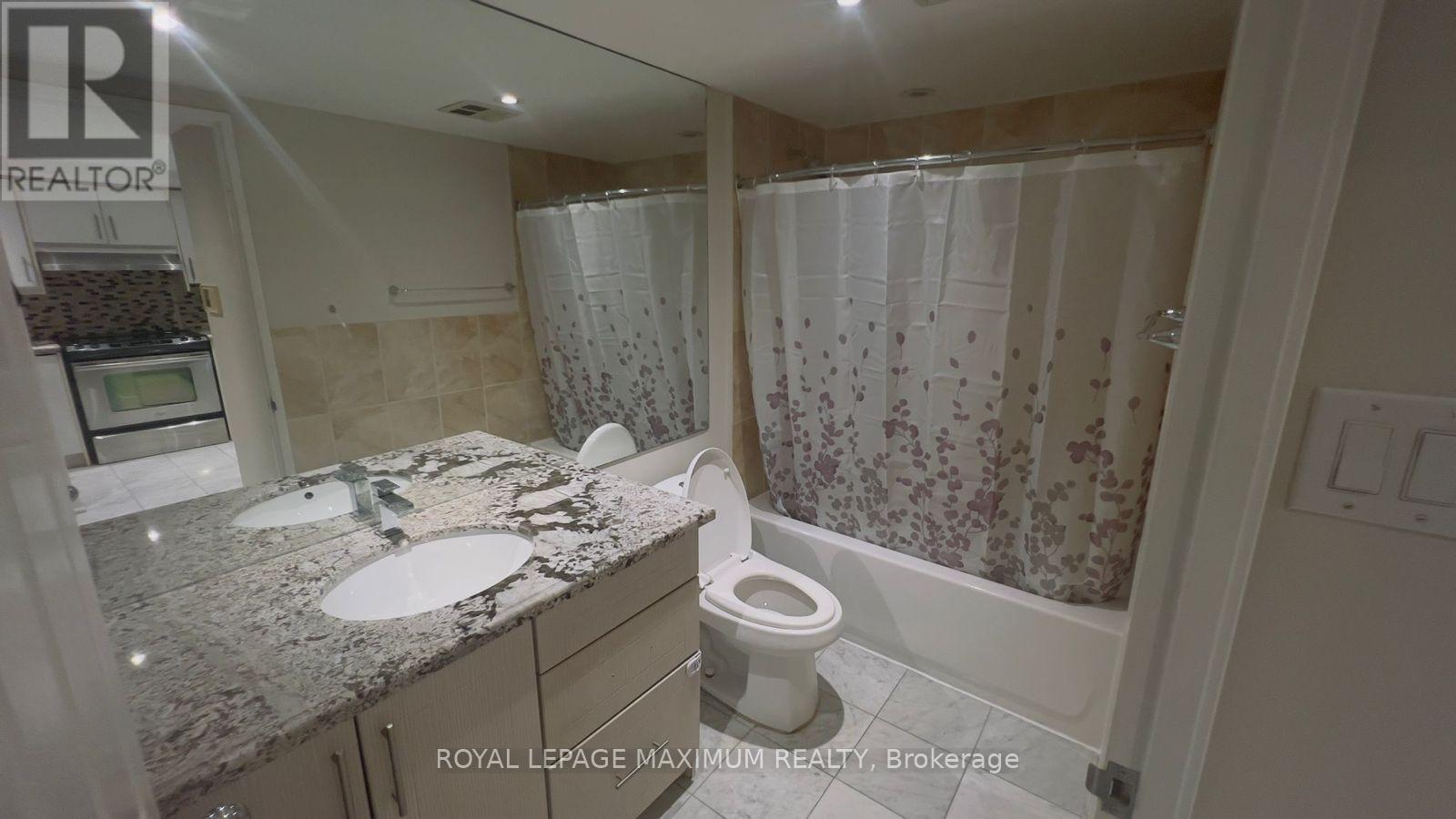 204 - 33 University Avenue, Toronto, Ontario  M5J 2S7 - Photo 18 - C12486791