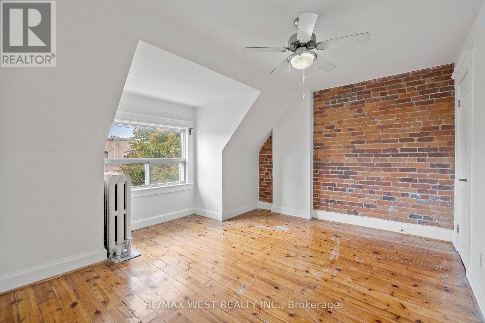 937 Bathurst Street, Toronto, Ontario  M5R 3G4 - Photo 20 - C12486794