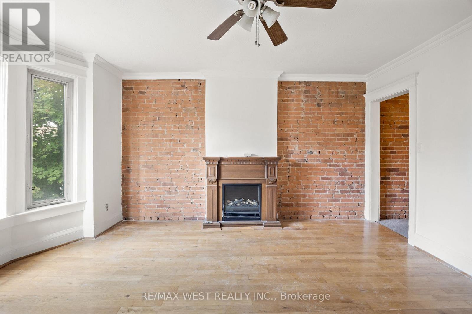 937 Bathurst Street, Toronto, Ontario  M5R 3G4 - Photo 7 - C12486794