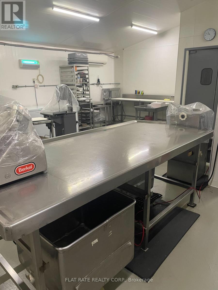 11269 Guelph Line, Milton, Ontario  L0P 1B0 - Photo 28 - W12481485