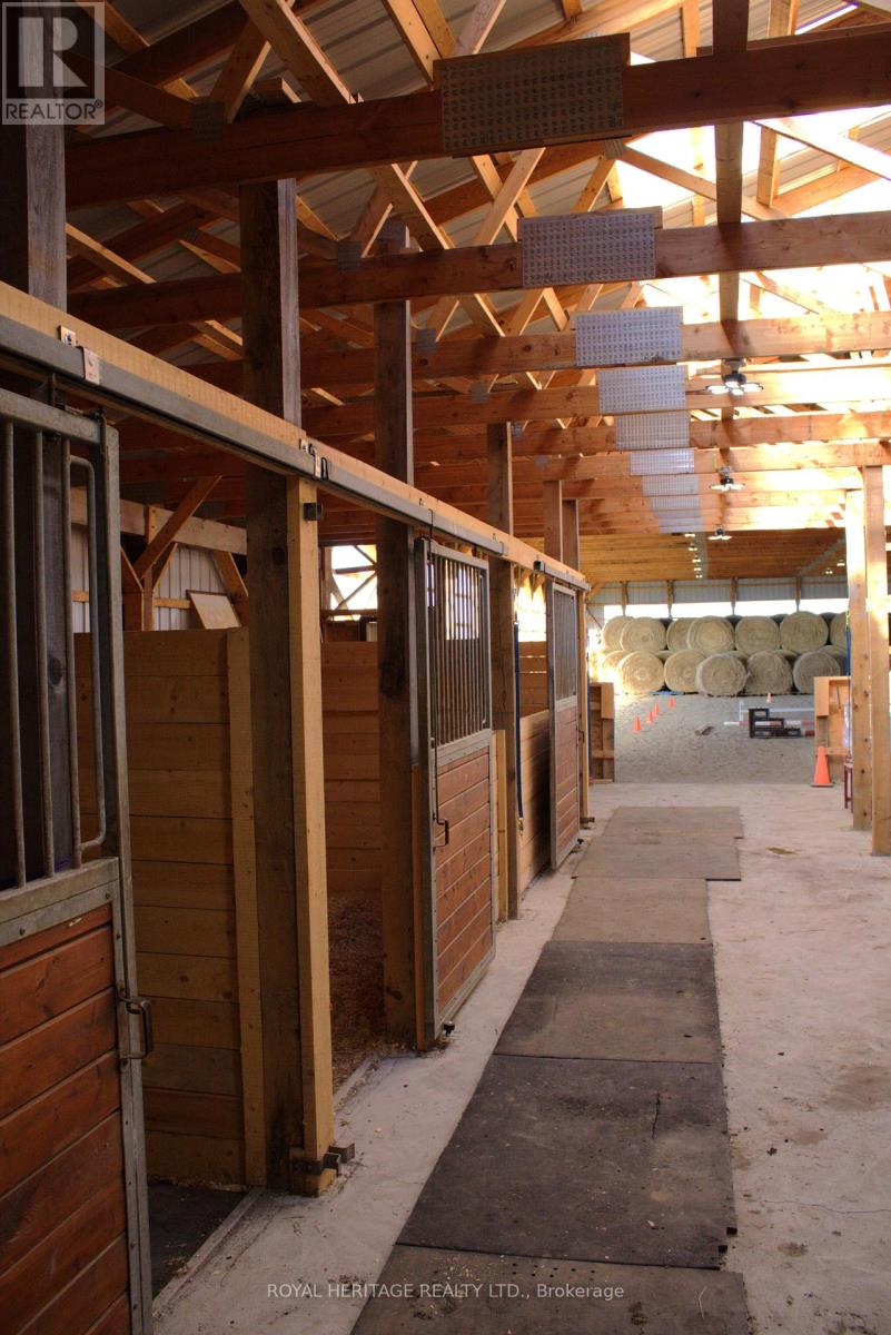 540 Kirkfield Road, Kawartha Lakes, Ontario  K0M 2T0 - Photo 22 - X12124758