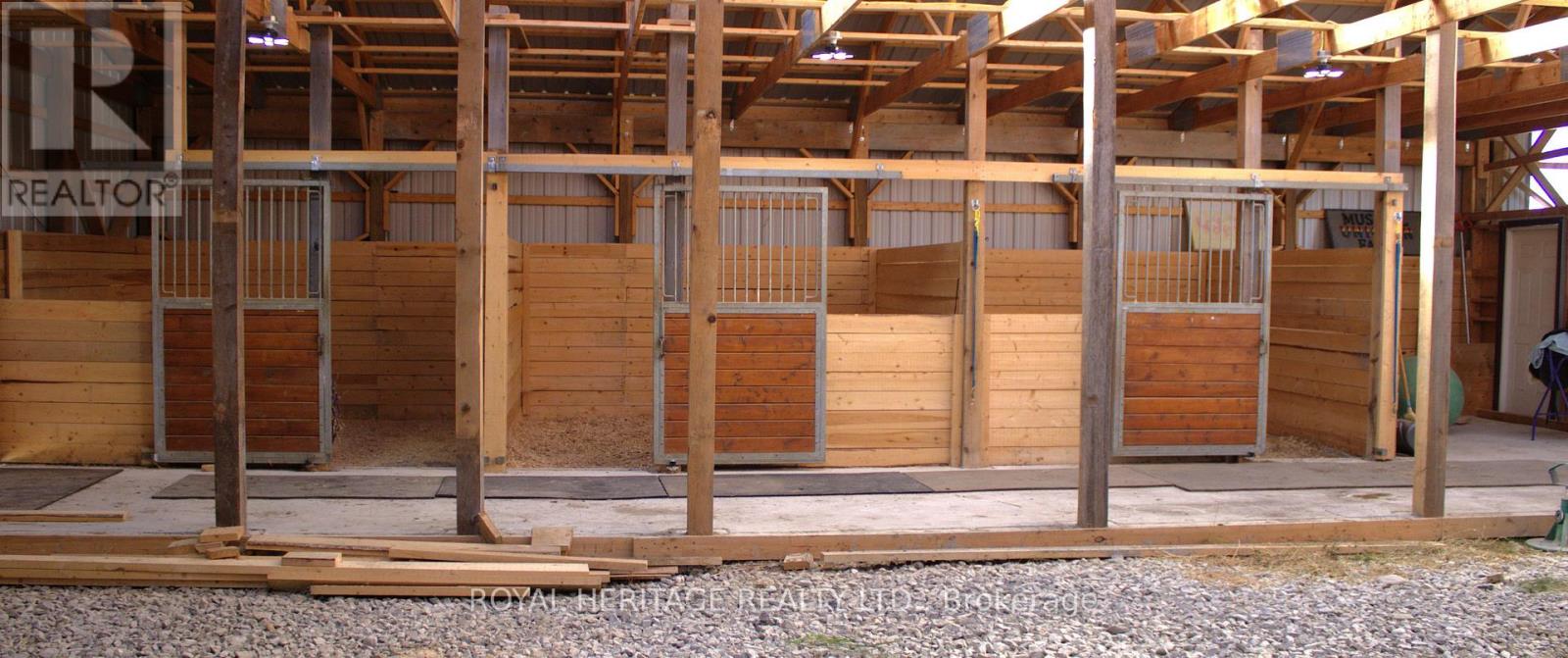 540 Kirkfield Road, Kawartha Lakes, Ontario  K0M 2T0 - Photo 20 - X12124758