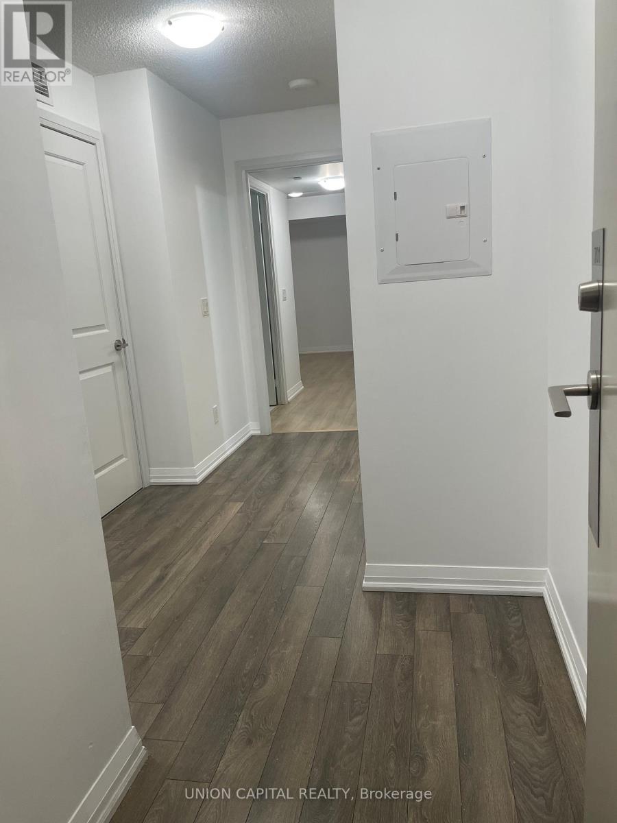 701 - 30 Meadowglen Place, Toronto, Ontario  M1G 0A6 - Photo 2 - E12486769