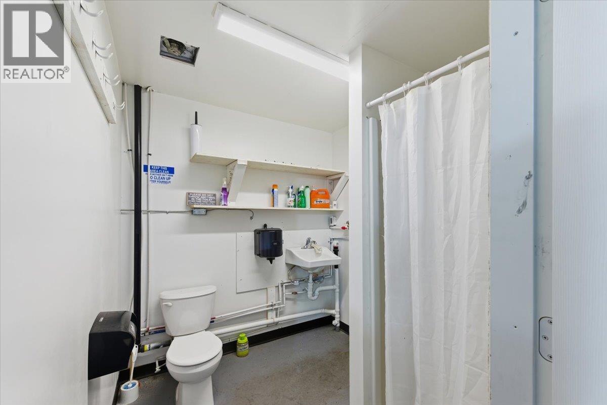 6924 / 6926 Old Kamloops Road, Vernon, British Columbia  V1H 1W1 - Photo 13 - 10366349