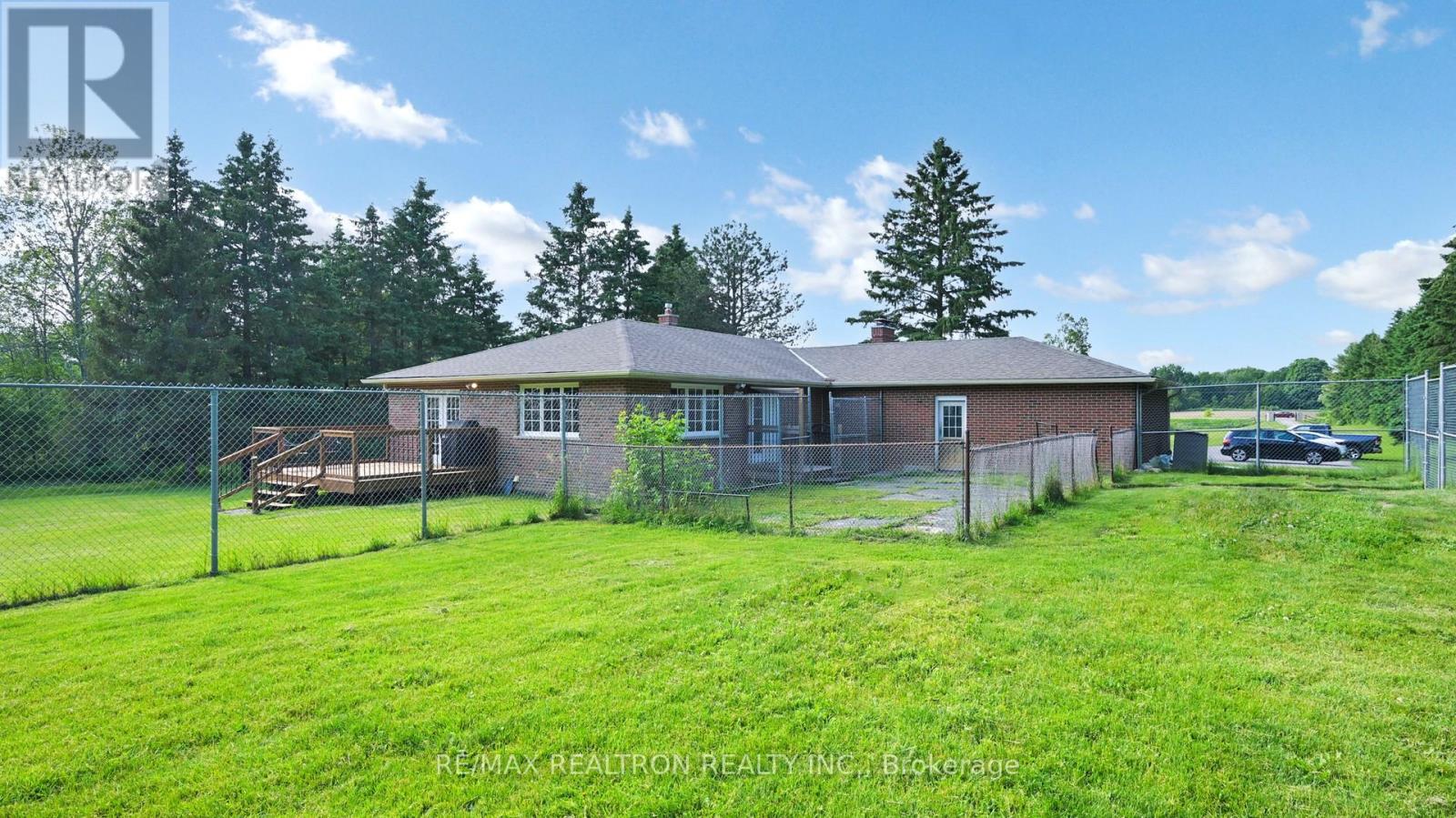 2521 Mt Albert Road, East Gwillimbury, Ontario  L0G 1R0 - Photo 37 - N12486770