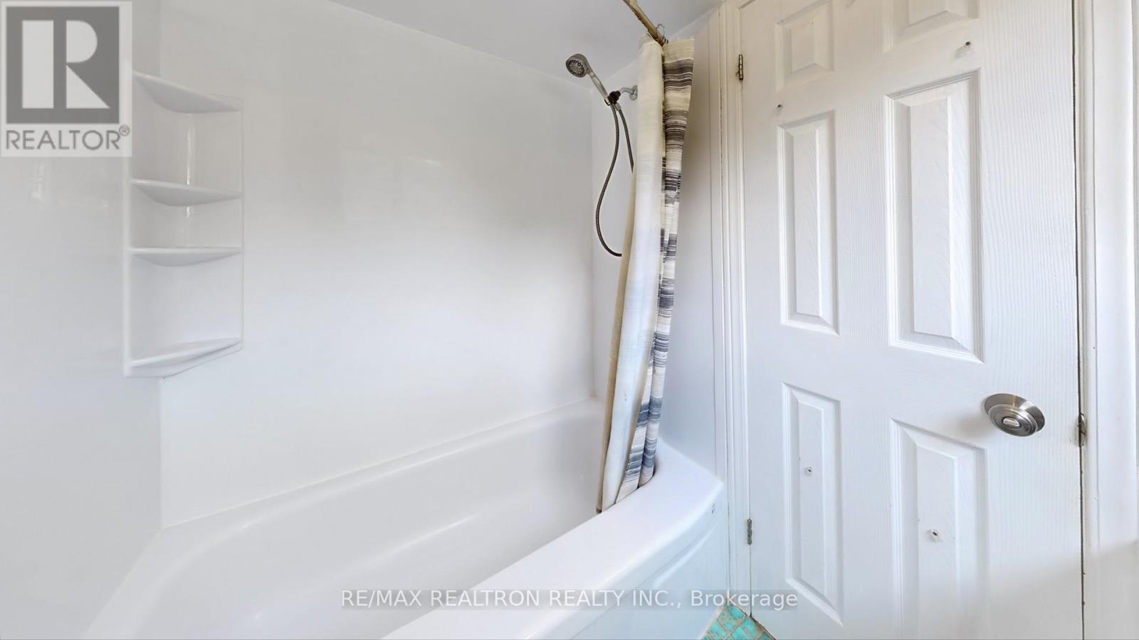 2521 Mt Albert Road, East Gwillimbury, Ontario  L0G 1R0 - Photo 21 - N12486776