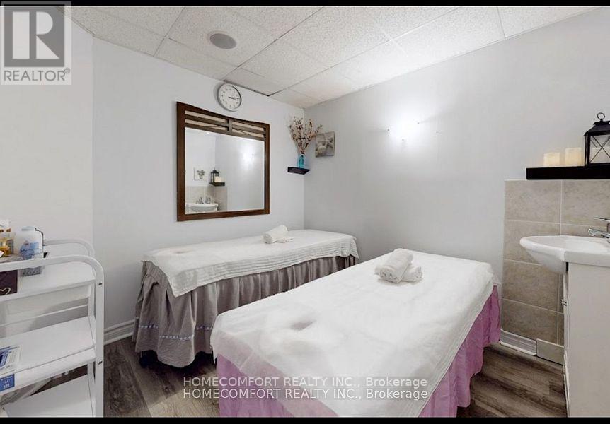 3 - 165 East Beaver Creek Road, Richmond Hill, Ontario  L4B 2N2 - Photo 7 - N12486783