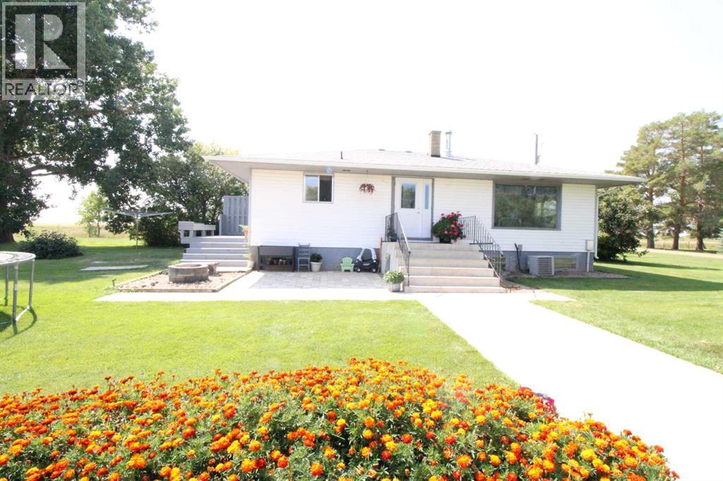 AN034 Hays Road 10N, Rural Taber, Alberta