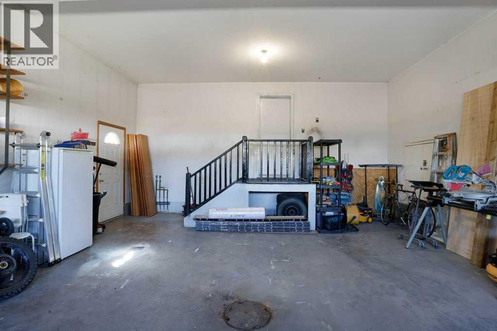 26 Princess Place W, Duchess, Alberta  T0J 0Z0 - Photo 41 - A2260702