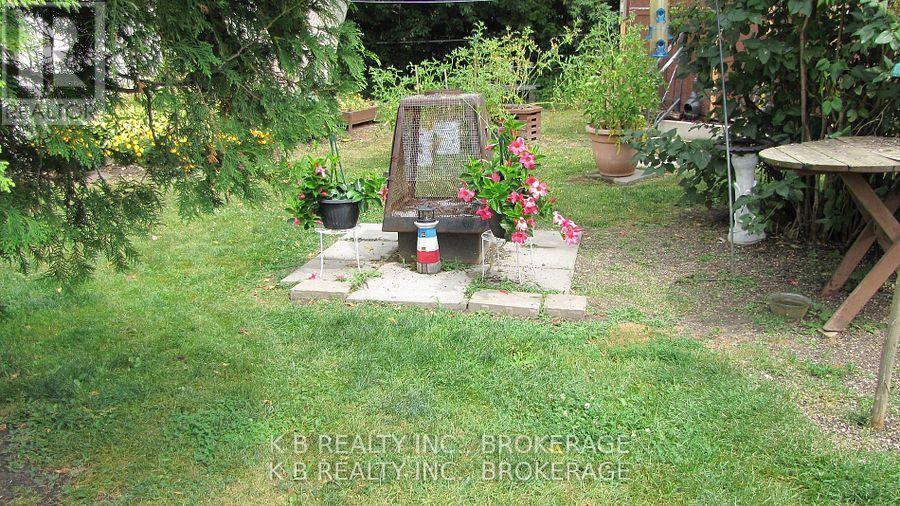 229 Gore Street E, Perth, Ontario  K7H 1K6 - Photo 25 - X12486805