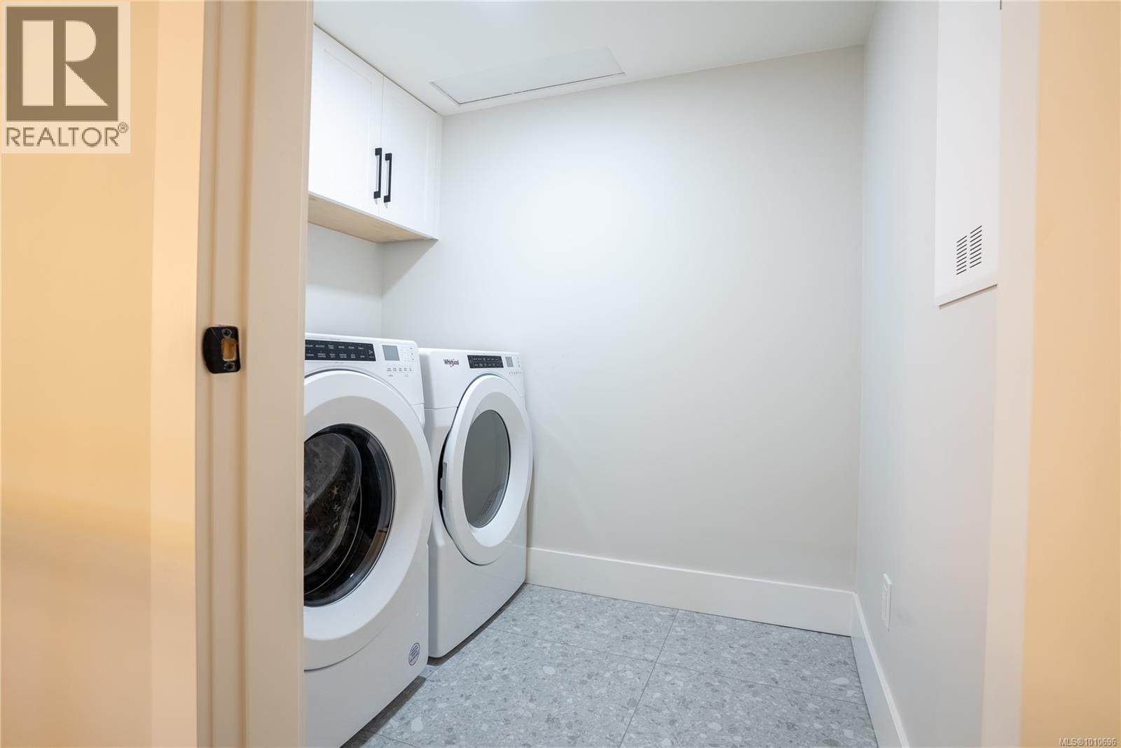 1536 Marble Pl, Langford, British Columbia  V9B 7A2 - Photo 28 - 1010696