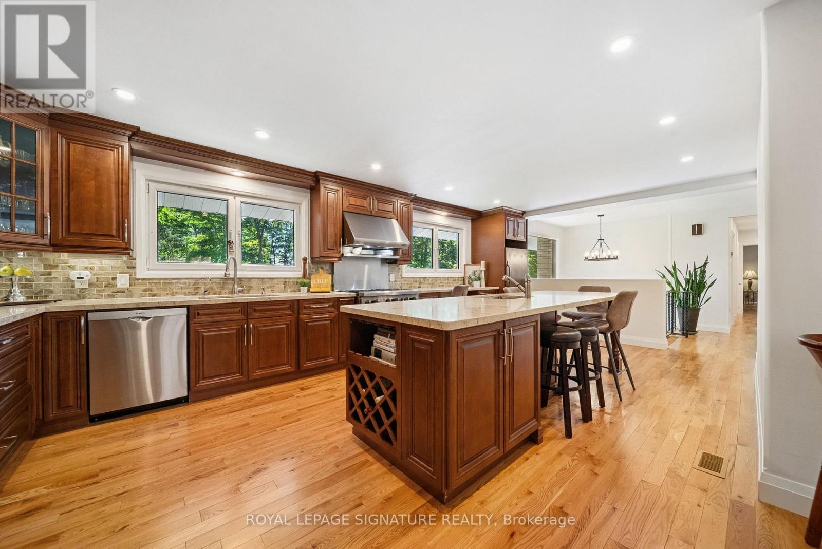 470 Parkview Court, Midland, Ontario  L4R 5G3 - Photo 10 - S12486782