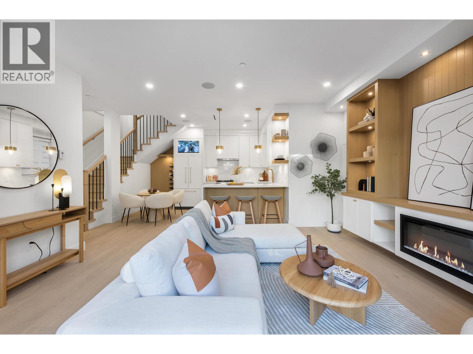 1 4855 Dumfries Street, Vancouver, British Columbia  V5N 3T8 - Photo 4 - R3050696