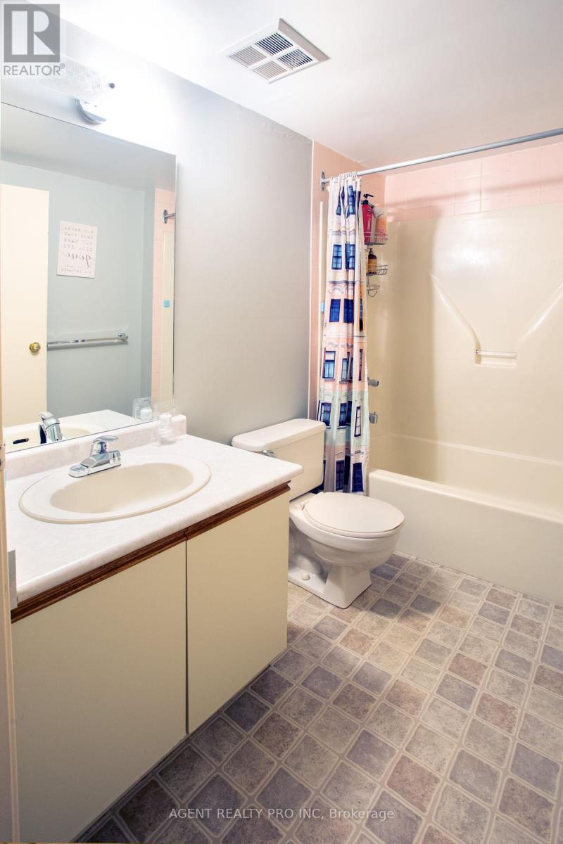 117 - 5 Jacksway Crescent, London North, Ontario  N5X 3T5 - Photo 14 - X12486800