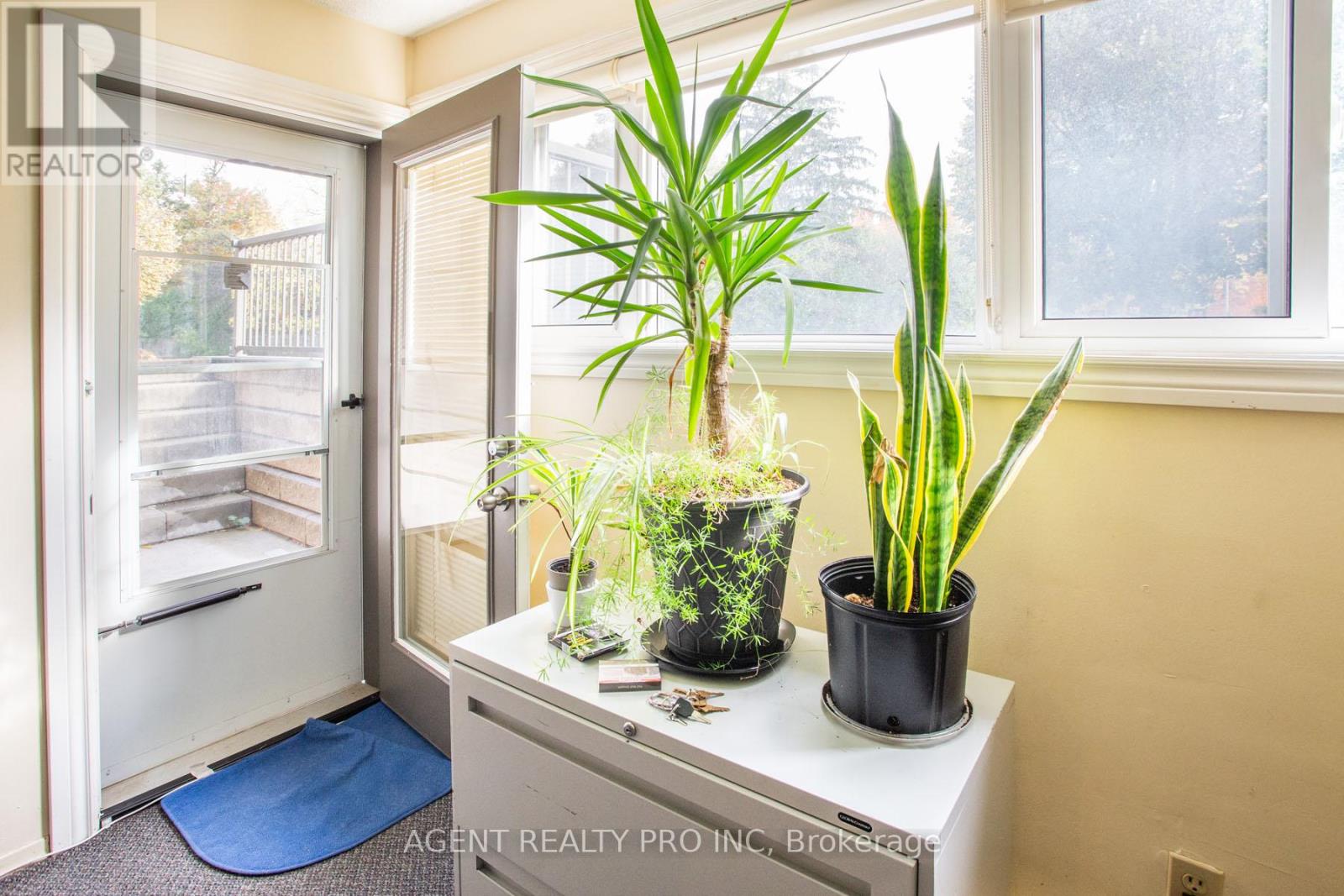 117 - 5 Jacksway Crescent, London North, Ontario  N5X 3T5 - Photo 18 - X12486800