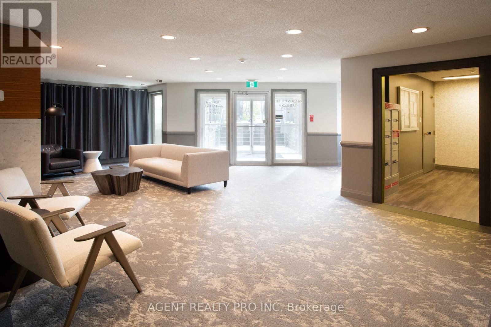 117 - 5 Jacksway Crescent, London North, Ontario  N5X 3T5 - Photo 21 - X12486800