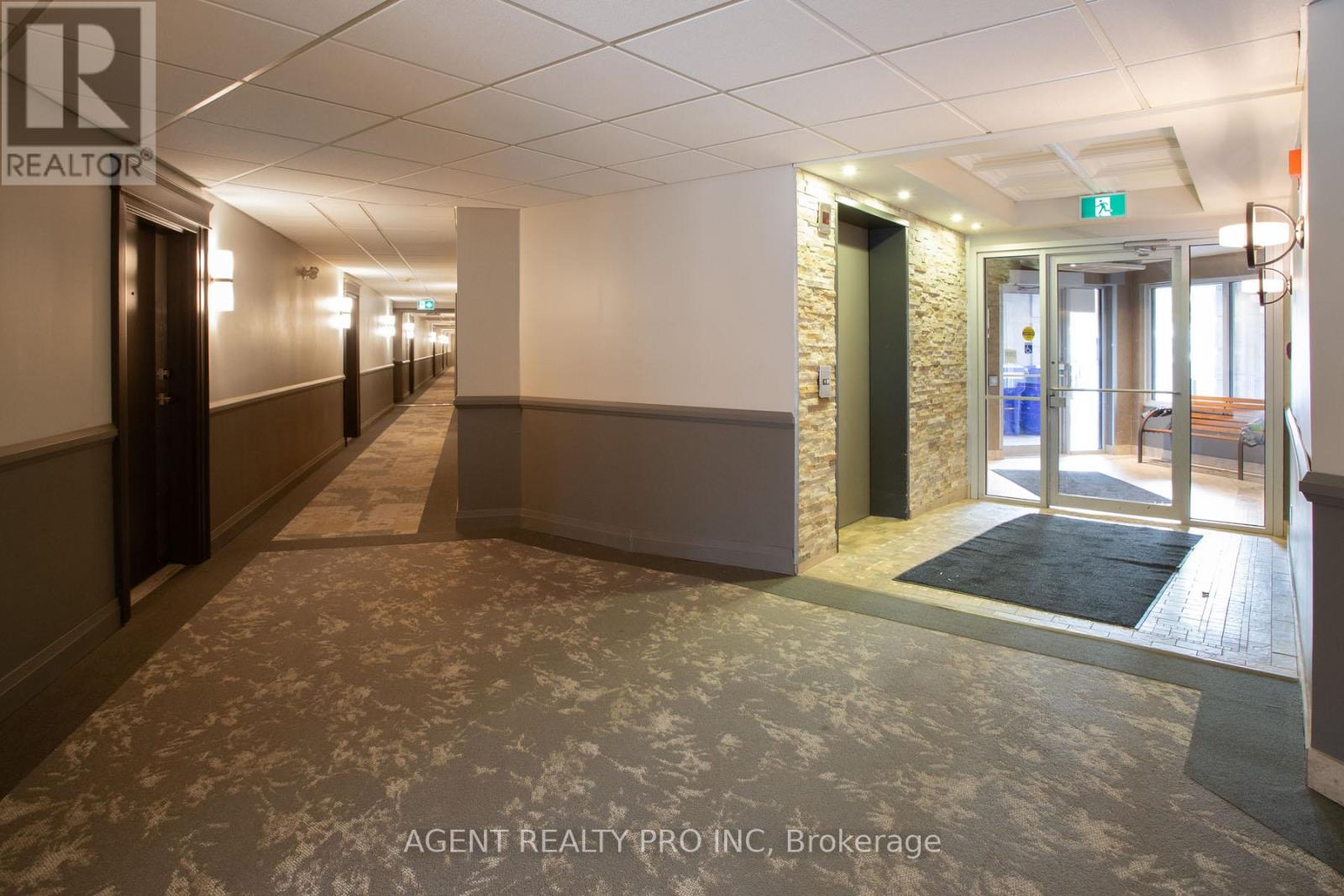 117 - 5 Jacksway Crescent, London North, Ontario  N5X 3T5 - Photo 23 - X12486800