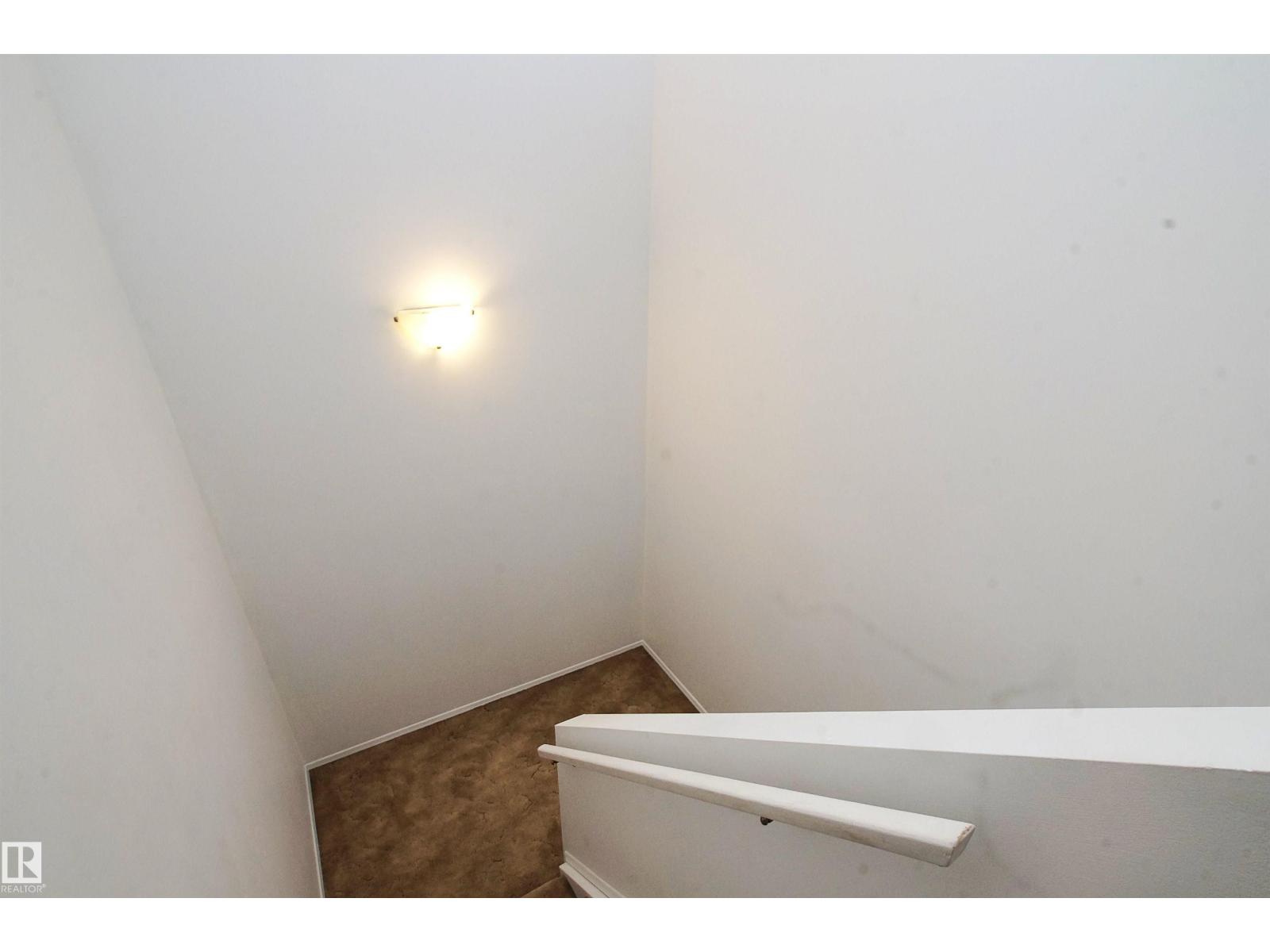 30 Amberly Ct Nw, Edmonton, Alberta  T5A 2H9 - Photo 15 - E4463834