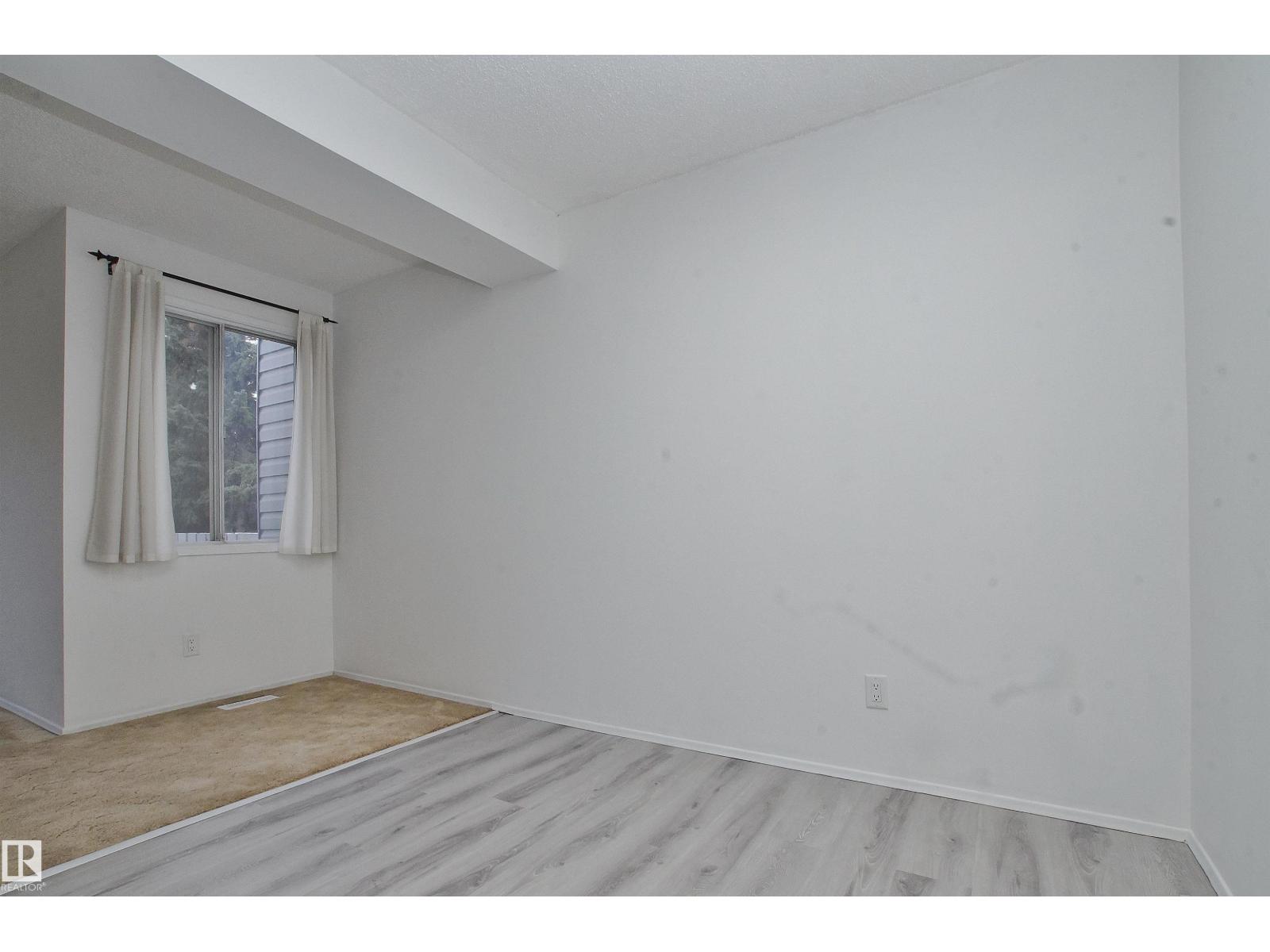 30 Amberly Ct Nw, Edmonton, Alberta  T5A 2H9 - Photo 8 - E4463834