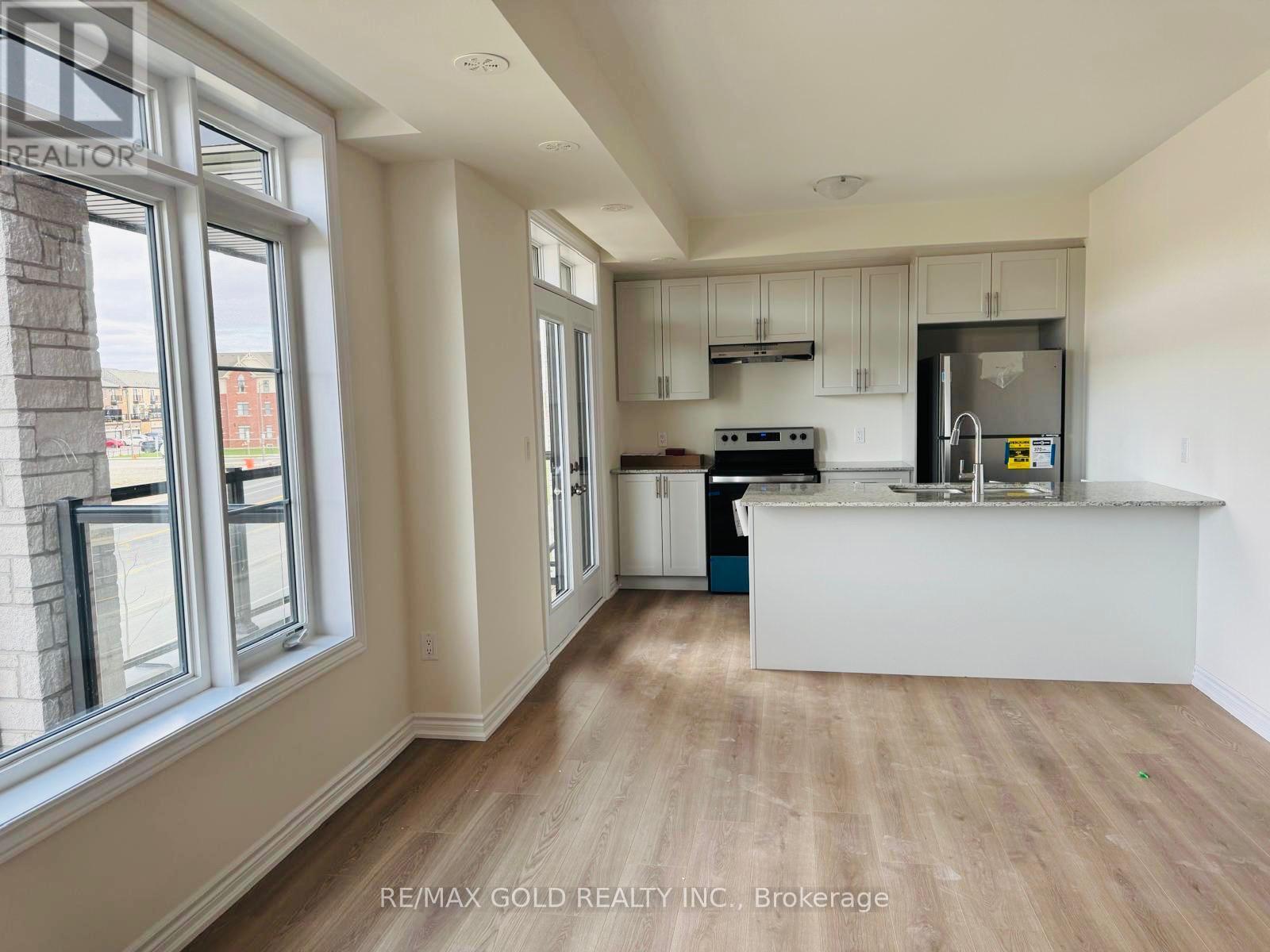 497 Tim Manley Avenue, Caledon, Ontario  L7C 4M1 - Photo 5 - W12486655