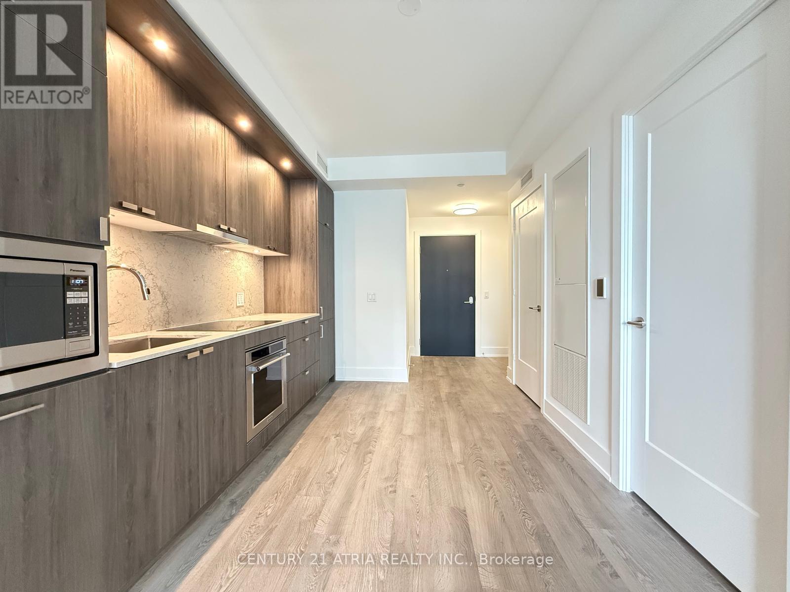 504 - 259 The Kingsway, Toronto, Ontario  M9A 0G2 - Photo 5 - W12486762