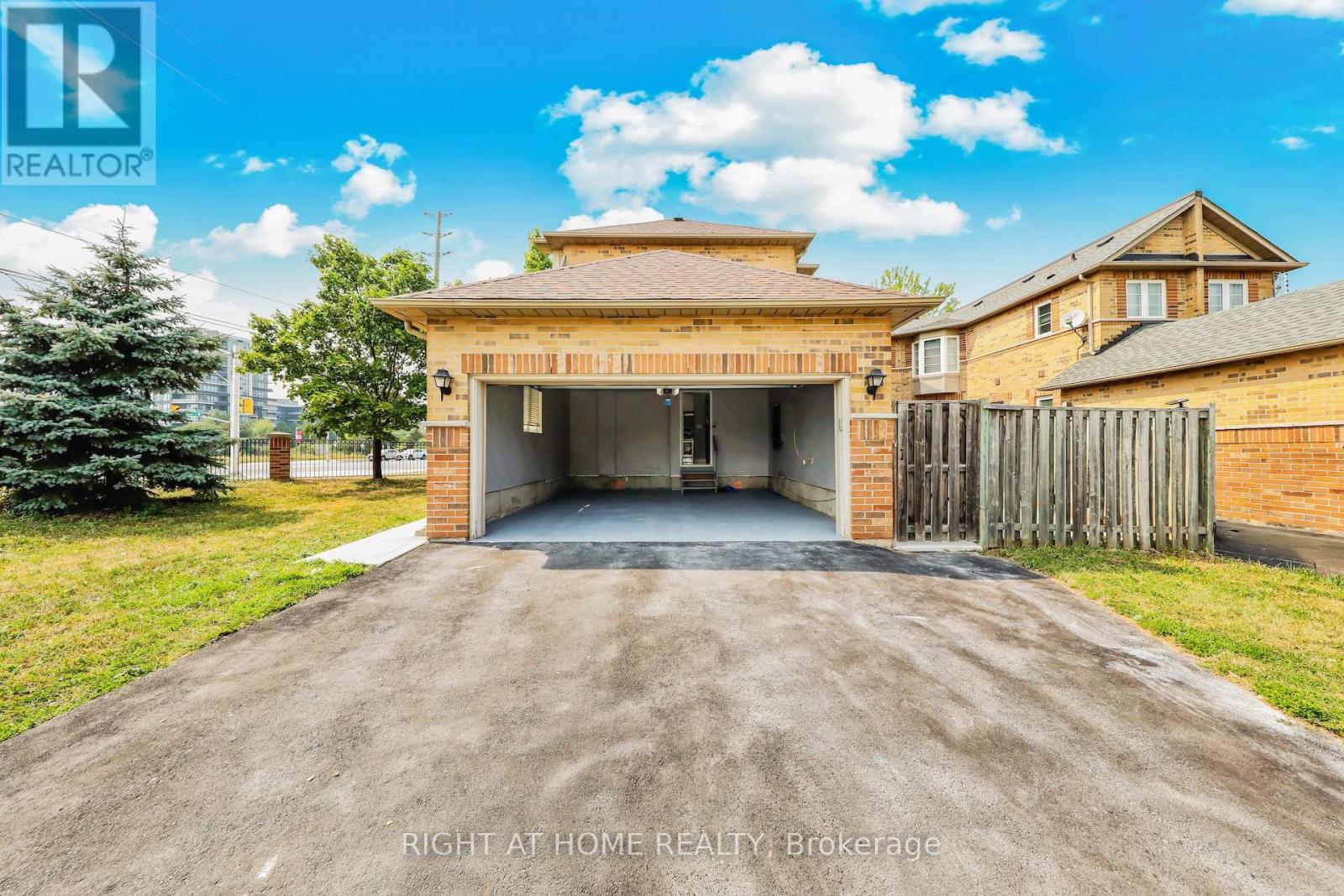 332 Rosegate Way N, Oakville, Ontario  L6H 7K7 - Photo 31 - W12486767