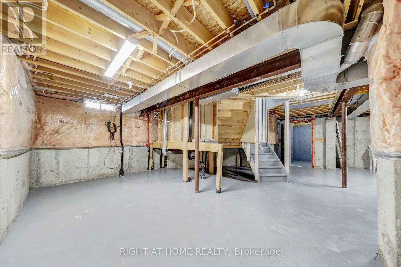 332 Rosegate Way N, Oakville, Ontario  L6H 7K7 - Photo 36 - W12486767