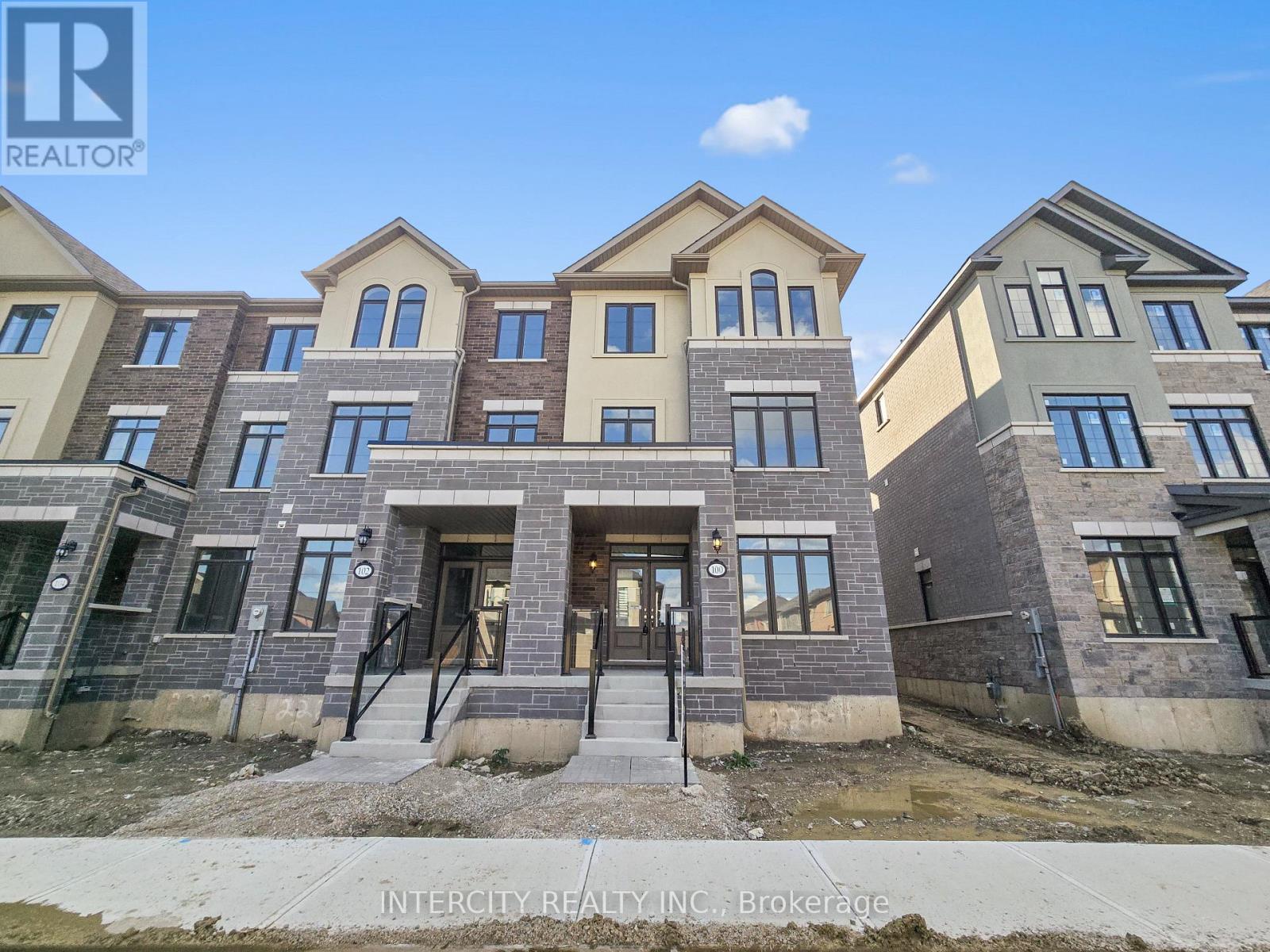 100 GRASSBANK ROAD, Brampton, Ontario