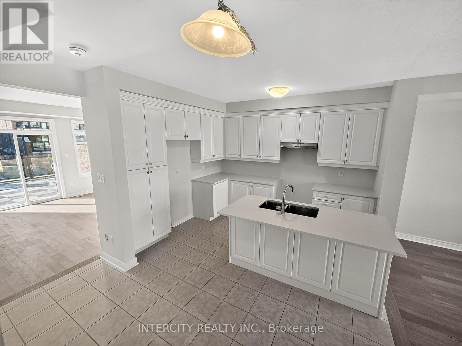 100 Grassbank Road, Brampton, Ontario  L6R 4E7 - Photo 23 - W12486790