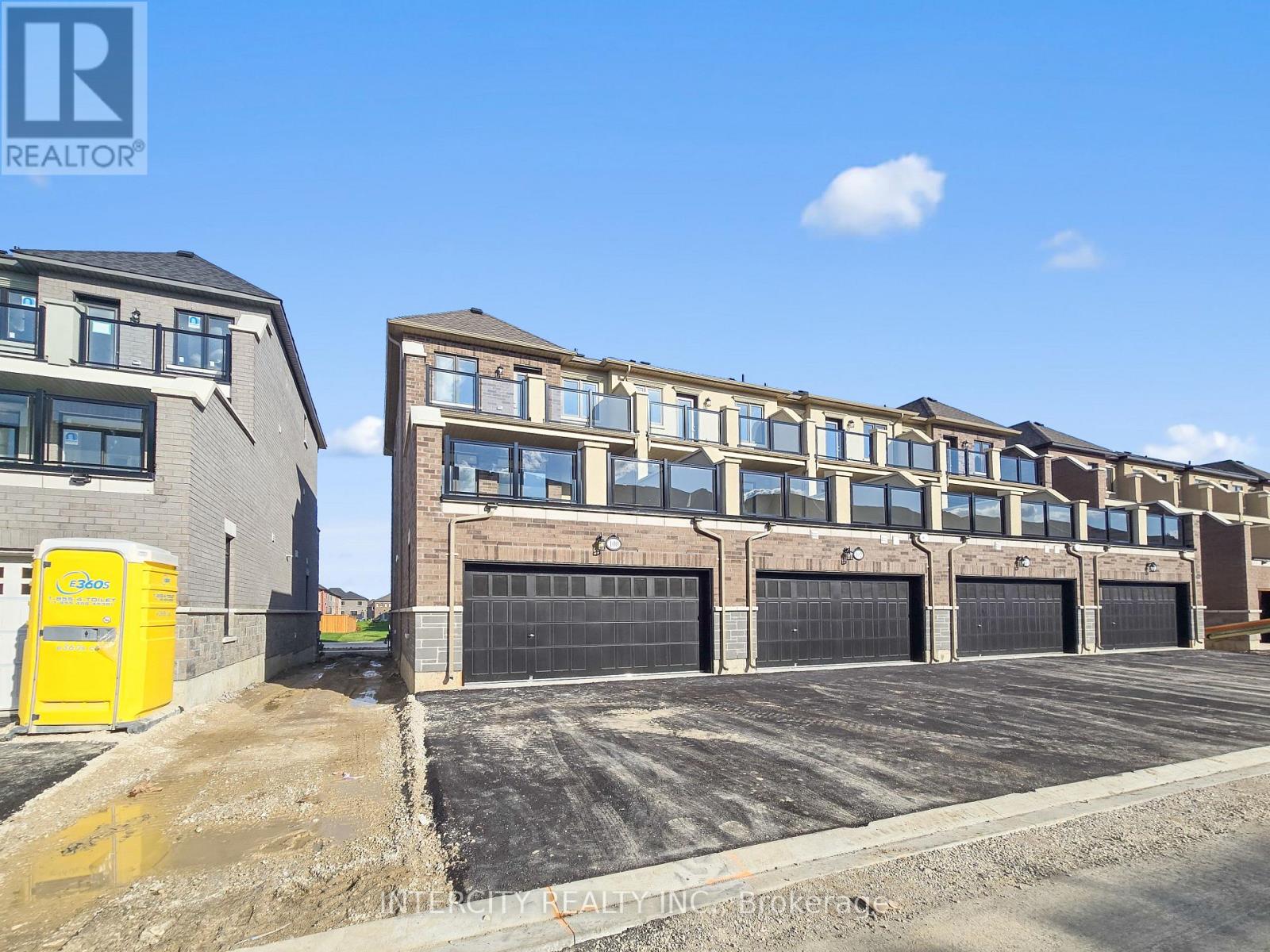 100 Grassbank Road, Brampton, Ontario  L6R 4E7 - Photo 49 - W12486790