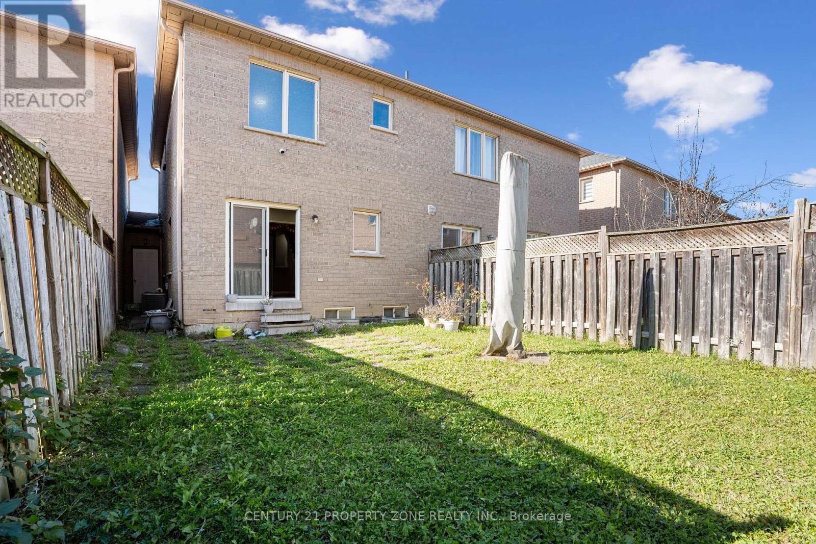 28 Earth Star Trail, Brampton, Ontario  L6R 2P3 - Photo 28 - W12486792