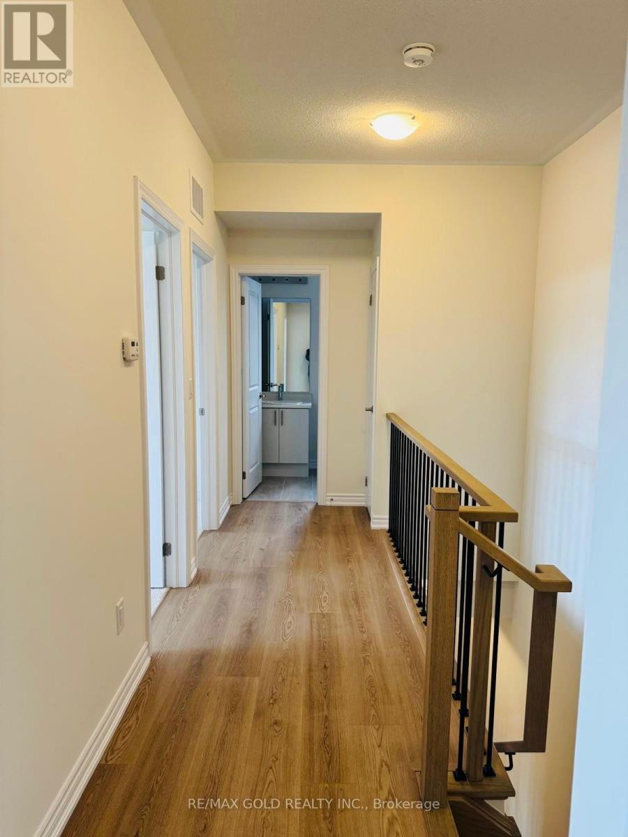 497 Tim Manley Avenue, Caledon, Ontario  L7C 4M1 - Photo 8 - W12486655