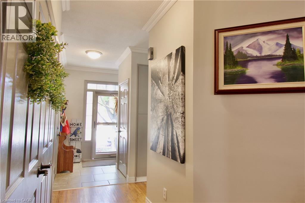 42 Greentrail Drive, Hamilton, Ontario  L0R 1W0 - Photo 6 - 40779566