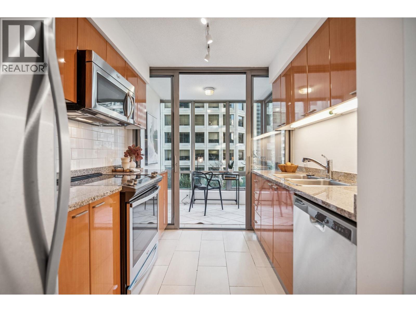 706 1200 W Georgia Street, Vancouver, British Columbia  V6E 4R2 - Photo 7 - R3062757