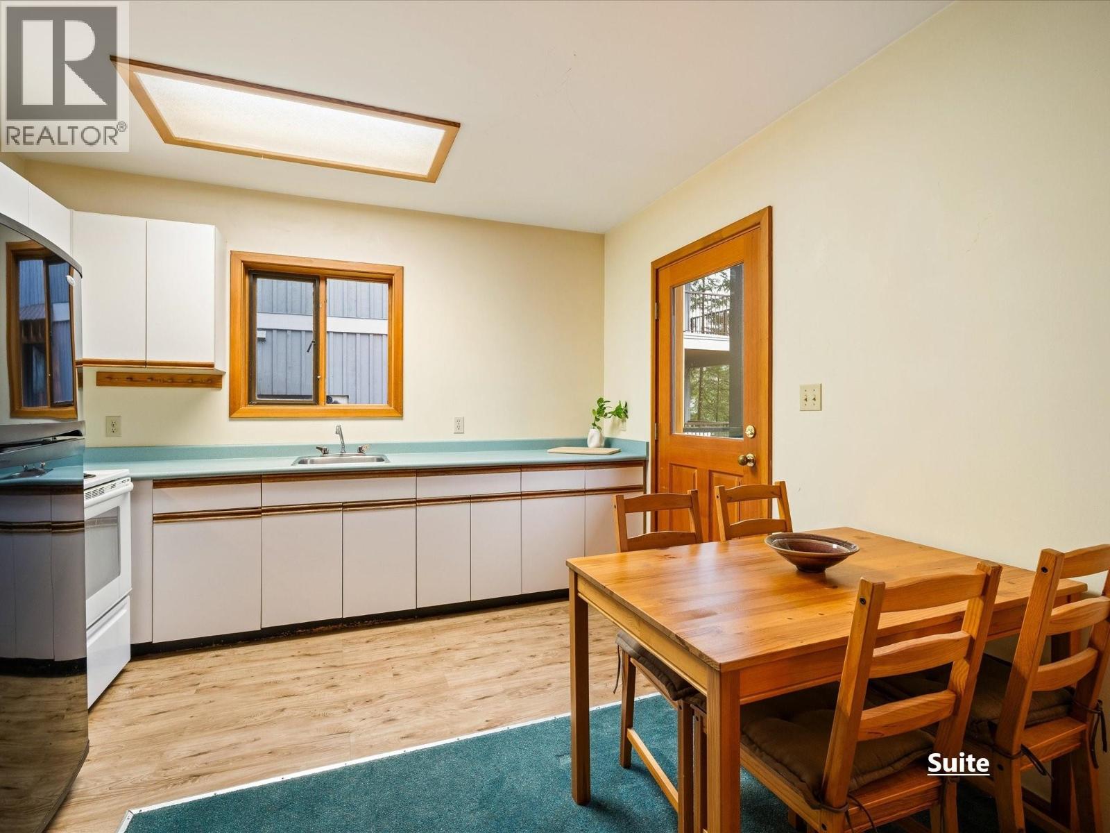 2318 Cayley Close, Whistler, British Columbia  V8E 0A8 - Photo 15 - R3062789