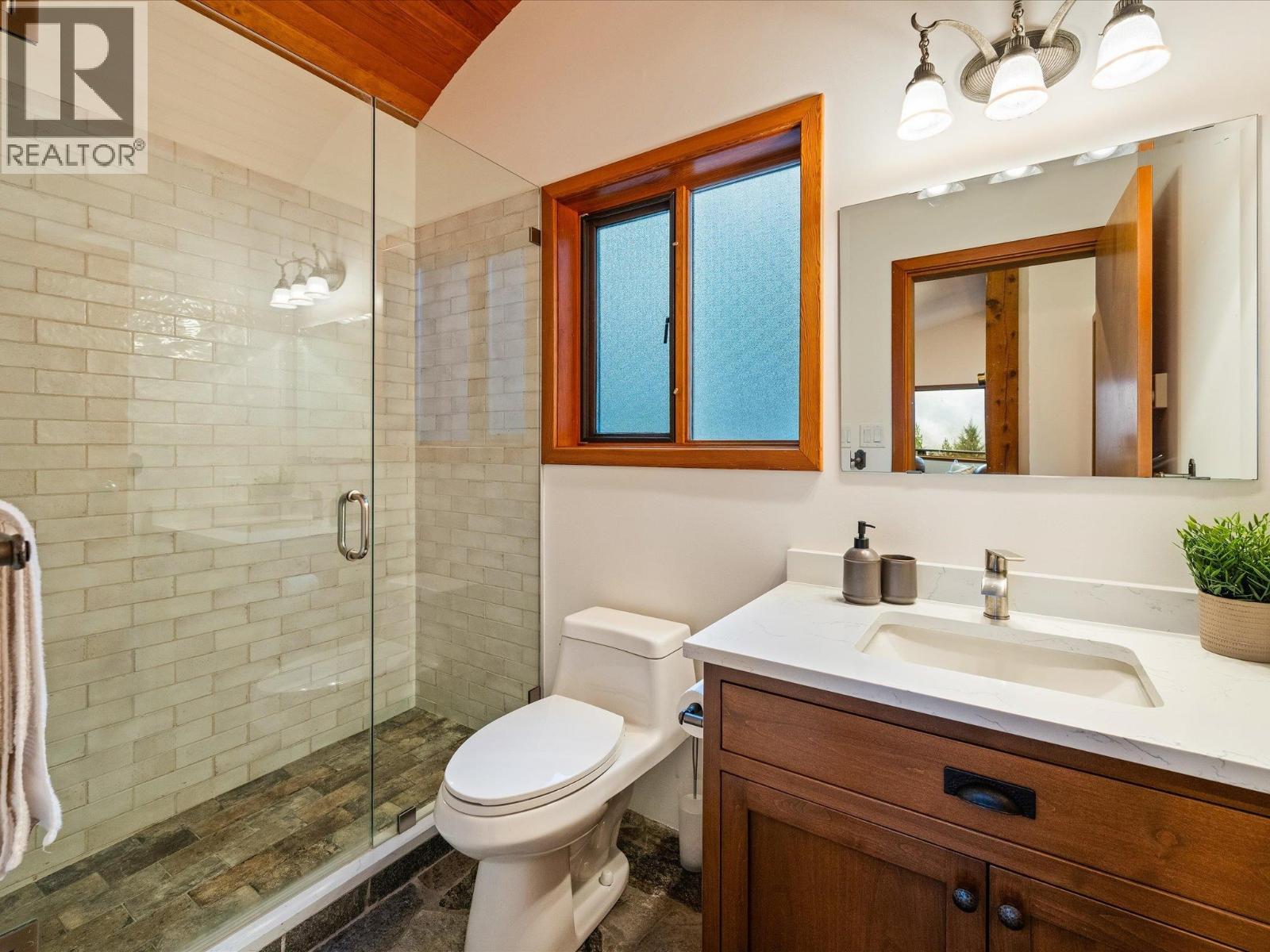 2318 Cayley Close, Whistler, British Columbia  V8E 0A8 - Photo 9 - R3062789