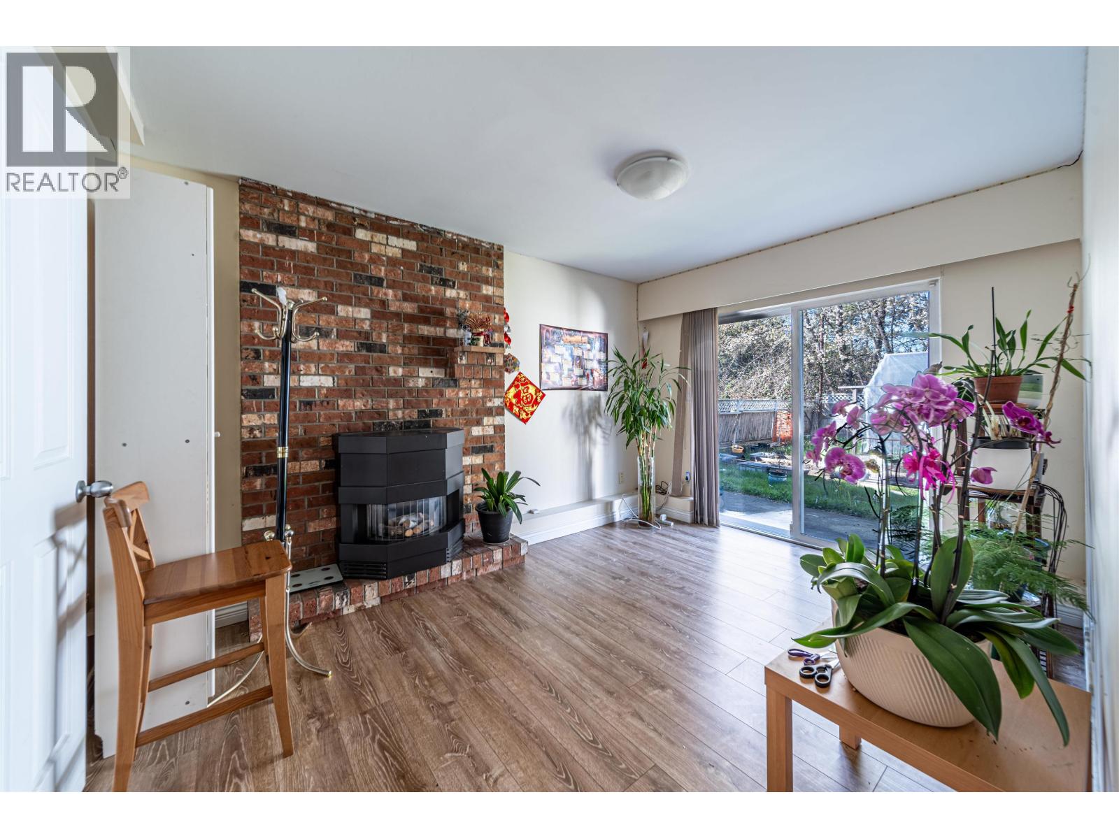 10571 Bissett Drive, Richmond, British Columbia  V7A 4K8 - Photo 2 - R3062797