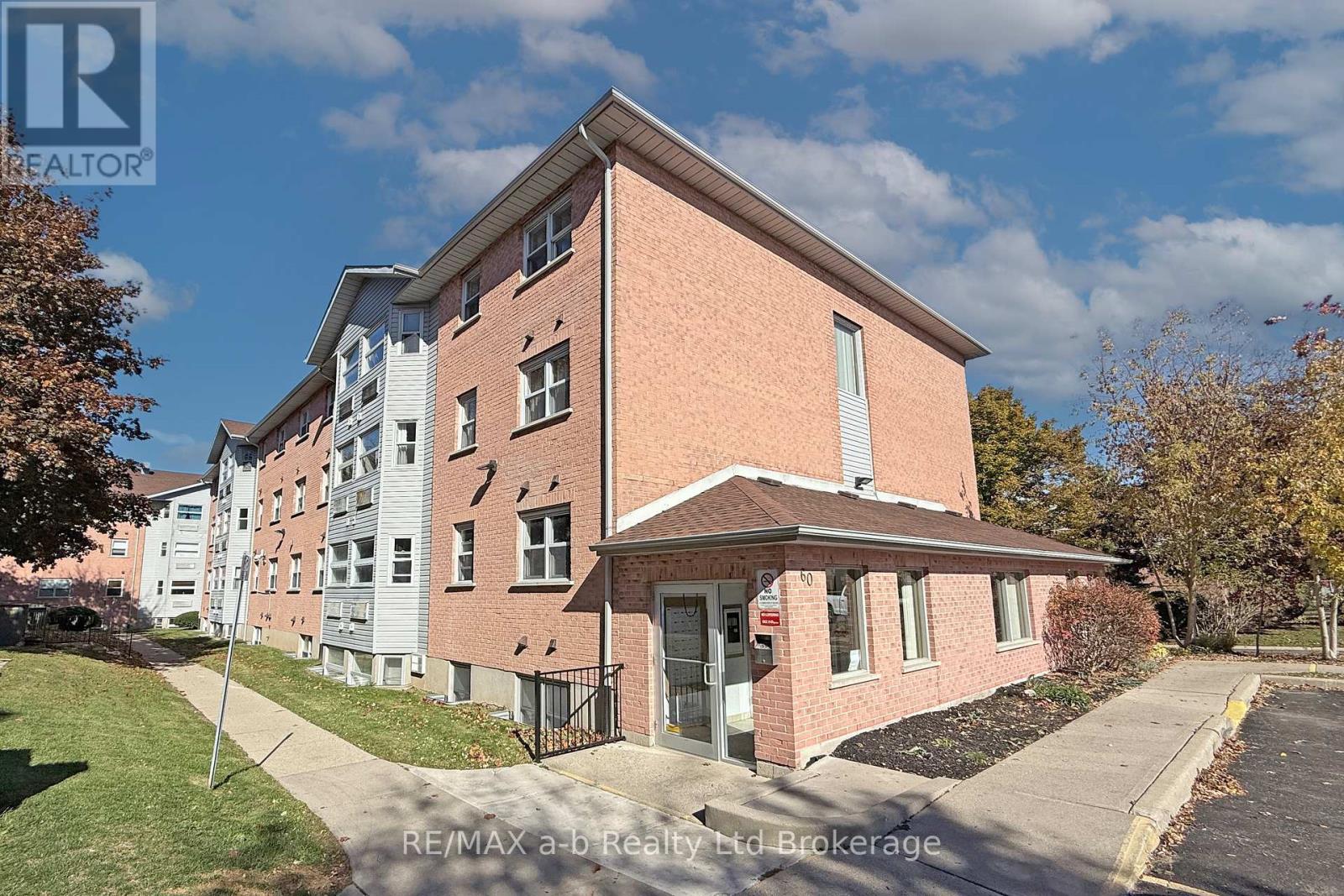 47 - 60 Hiawatha Road, Woodstock, Ontario  N4T 1P3 - Photo 4 - X12486804